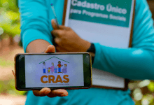 CRAS não quer corrigir minha renda cadastrada errada o que faço