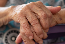 Idosos do Bolsa Família podem receber um extra todo mês - saiba como