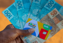 Mãe solo confusa sobre o valor do Bolsa Família Saiba quanto você tem direito