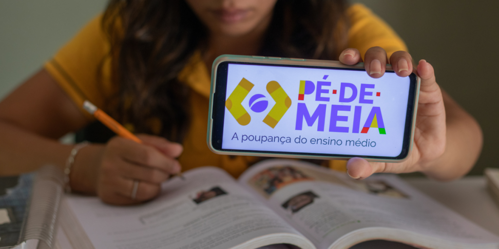 Pé-de-Meia é para todos da EJA Entenda as regras e como solicitar