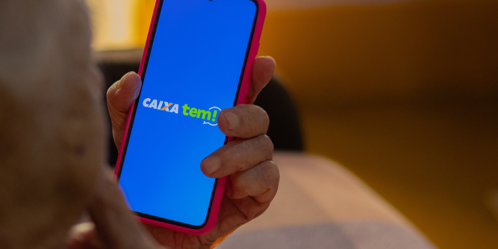 Caixa Tem liberou R$ 200 hoje (2810) para milhares de brasileiros - veja se vai receber