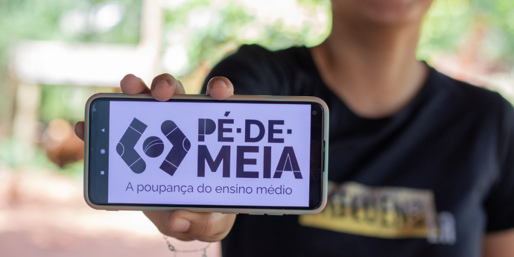 Importante comunicado para quem recebe o auxílio Pé-de-Meia - veja agora