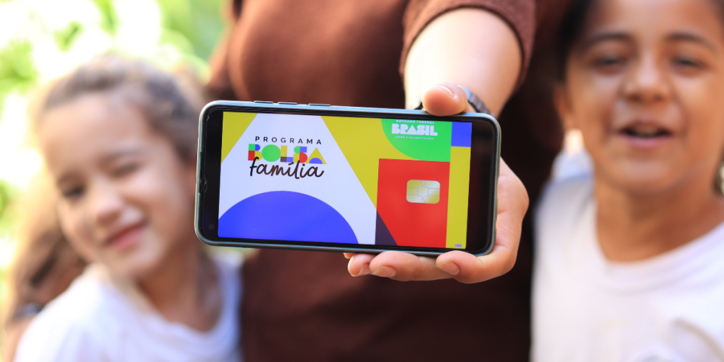 Mamães descubra agora como somar o Bolsa Família e seus adicionais a um extra de R$ 250