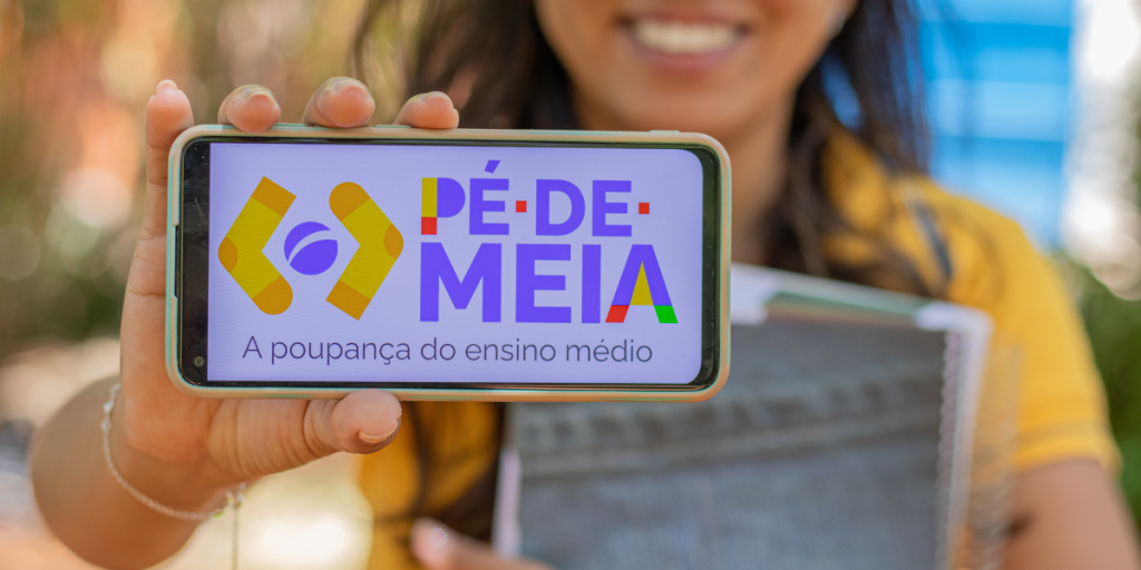 Universitários a um passo do Pé-de-Meia Descubra como isso pode virar realidade