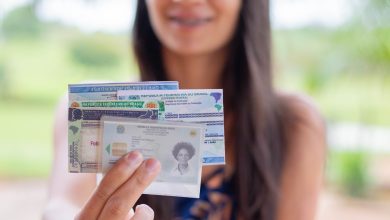 Pode até soar estranho para muita gente, mas provar que está vivo é algo necessário para receber benefícios do governo, em diferentes condições.