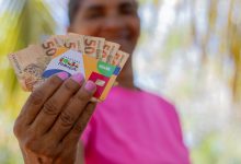 Quem recebe o Bolsa Família deve ficar atento em como sacar o valor, já que existe um jeito novo para ter o benefício nas suas mãos.