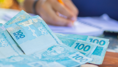 Brasileiros podem receber R$ 702 do Governo veja como fazer o cadastro e garantir o seu