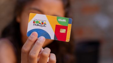 Será que morar sozinho oferece algum risco real de perder os pagamentos do Bolsa Família todos os meses? Entenda o que acontece.