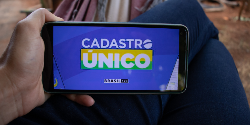 Quer receber o auxílio de R$ 5.100 do Governo Descubra se é obrigatório estar no CadÚnico