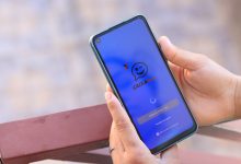 Veja quem pode receber R$ 1.800,00 na conta digital do Caixa Tem e como funciona o benefício atualmente.