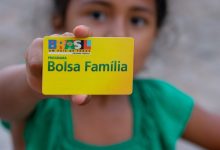 Quer sacar o Bolsa Família? Veja se pode fazer isso no Banco24Horas.