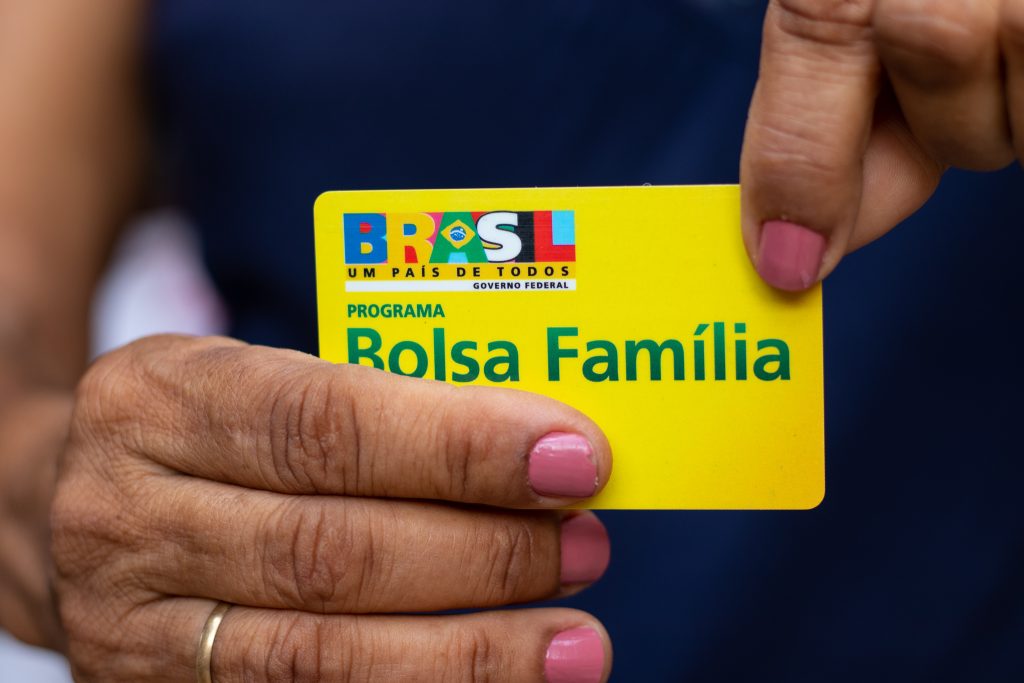 Bolsa Família. 