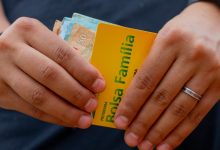 Cartão Bolsa Família.