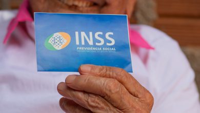 Os beneficiários do INSS poderão ficar mais seis meses sem fazer a prova de vida.