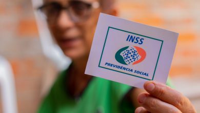 Se você recebe pagamentos do INSS, entenda os descontos deste ano.