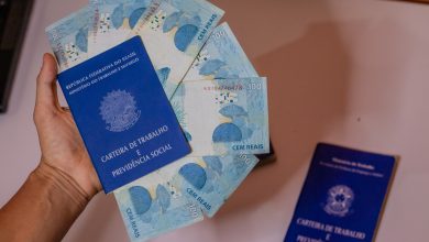 Quem tem carteira assinada também pode pedir consignado. veja como funciona.