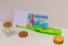 O valor máximo que o INSS paga de auxílio-doença ainda é nebuloso. Entenda como funciona.