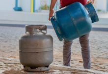 O Gás Para Todos deve chegar em breve, tomando o lugar do Auxílio Gás. Confira.