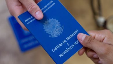 Os trabalhadores devem ficar sempre atentos às regras de trabalho.