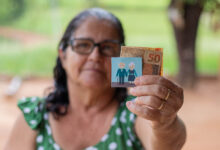 Os idosos que querem viajar de graça ou acessar eventos pagando pouco podem optar por esse benefício.