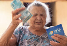 Se você é segurado do INSS, veja quando recebe a segunda parcela do décimo terceiro.