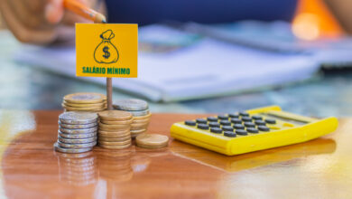 O salário mínimo passou por um novo reajuste e já está sendo liberado.