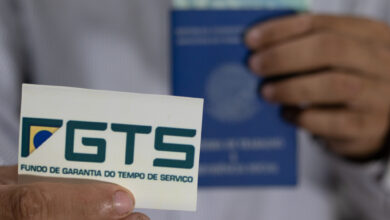 O saque-aniversário continua sendo uma opção para trabalhadores que precisam de dinheiro.