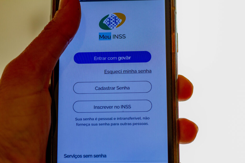 Agora, quem quiser realizar a contratação de consignado precisa liberar o acordo através de biometria.