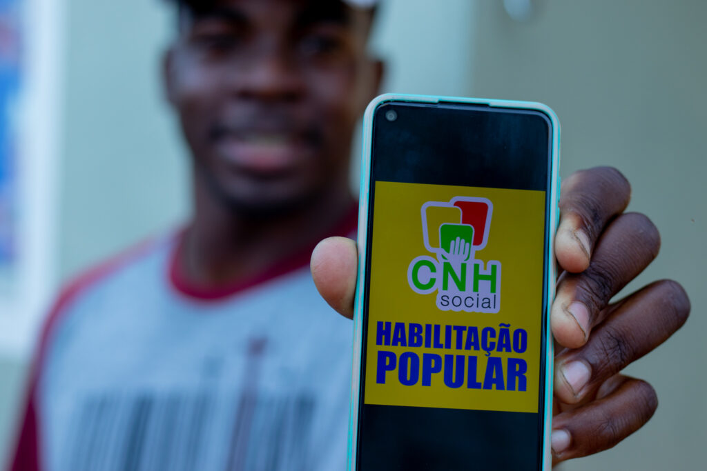 Quem vai participar do CNH Social deve tomar cuidado com golpes. Confira.