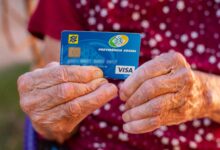 Recentemente, golpistas aproveitaram os descontos indevidos do INSS para aplicar novas fraudes.