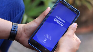 Se você quer atualizar o CadÚnico pelo celular, veja quando esse procedimento é possível.