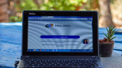 As fraudes do INSS mostraram ainda mais escândalos financeiros.