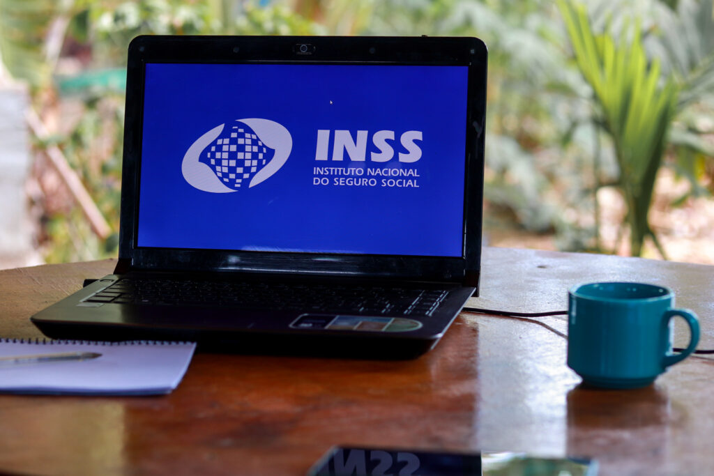O golpe do INSS está fazendo vítimas vulneráveis que recebem o BPC.