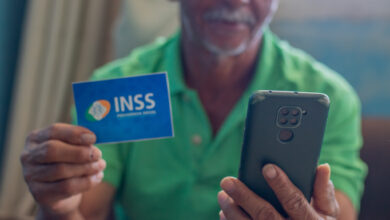 O governo explicou que fará a devolução do dinheiro dos descontos indevidos em breve.