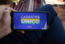 Se você é aposentado, veja se há possibilidade de se inscrever no CadÚnico.