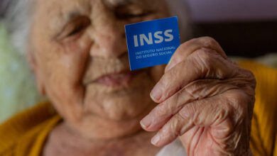 Se você é beneficiário do INSS, veja quando recebe seu pagamento.