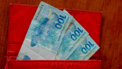 Se você recebe algum benefício do governo, veja se está tendo acesso a dois pagamentos simultâneos.