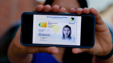 Se você ainda não emitiu o novo RG, veja como solicitar o documento.